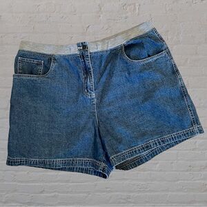 Vintage 90s Jean shorts white stitching grey waist band